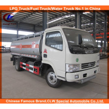 Dongfeng 6 Wheels Fuel Tank Camions 5000L Oil Transport Truck